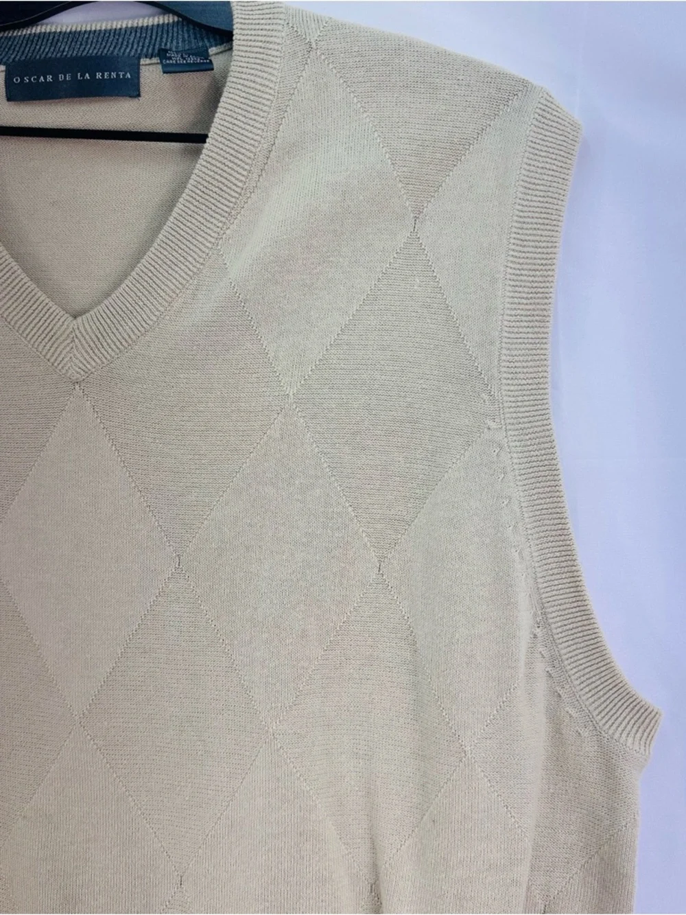 fall 10 Oscar de la Renta Men's V-Neck Sweater Vest Tan Textured Argyle XL